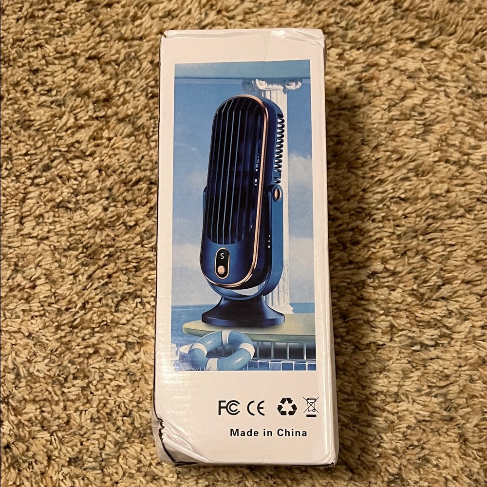 ❤️ 4/$10 Sleek Blue Portable Fan